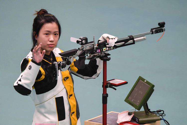 清华大学生拿奥运冠军