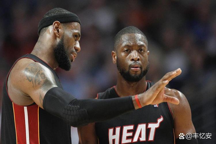 04年詹姆斯队友