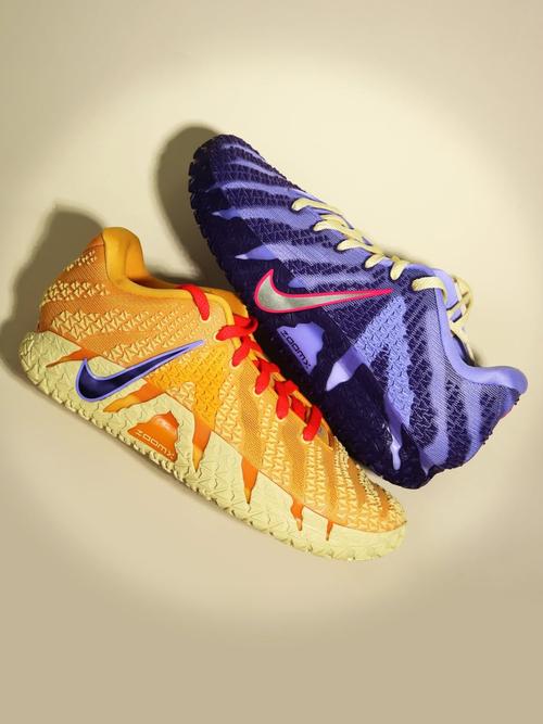 莫兰特季后赛球鞋