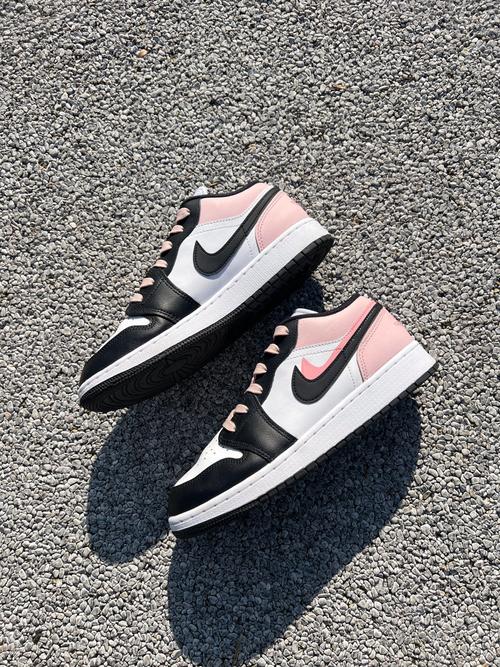 女生篮球鞋哪款最火的