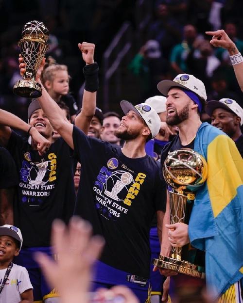 骑士胜勇士总冠军