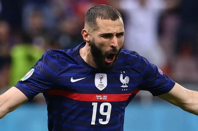 本泽马多久没进国家队