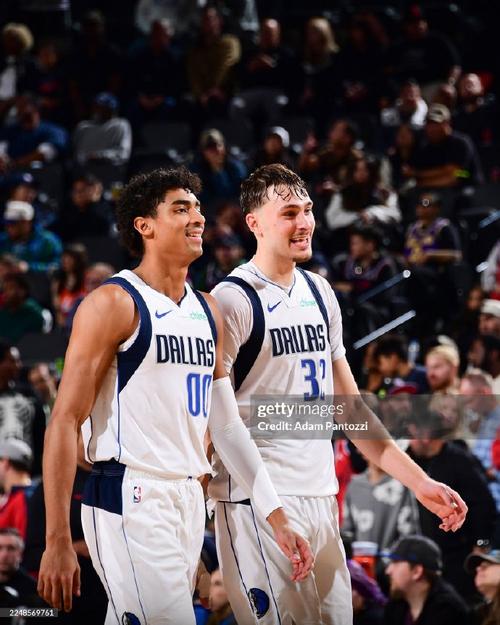 快船vs独行侠战况