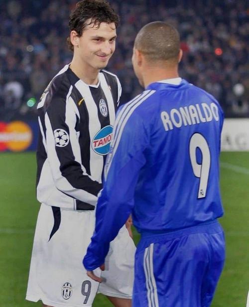 伊布和大罗当过队友吗