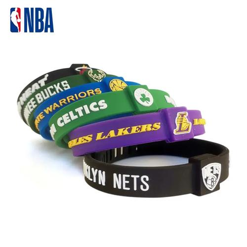 nba手环戴在左手还是右手