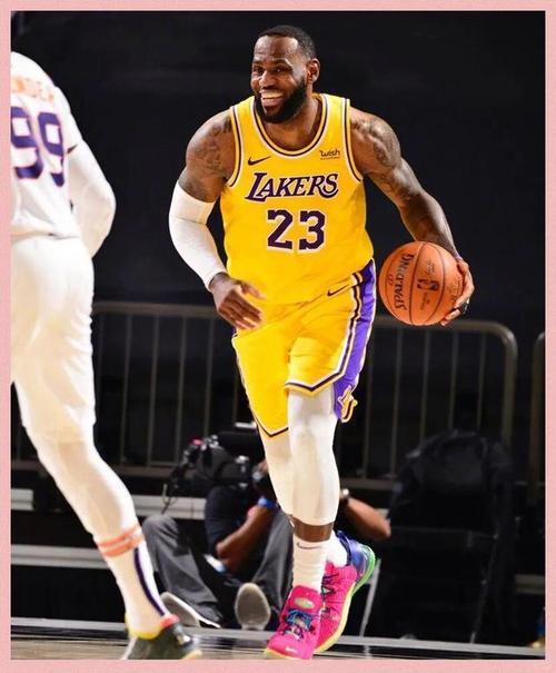 湖人19年季前赛