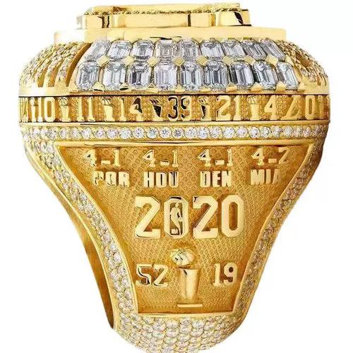 湖人总冠军戒指名单