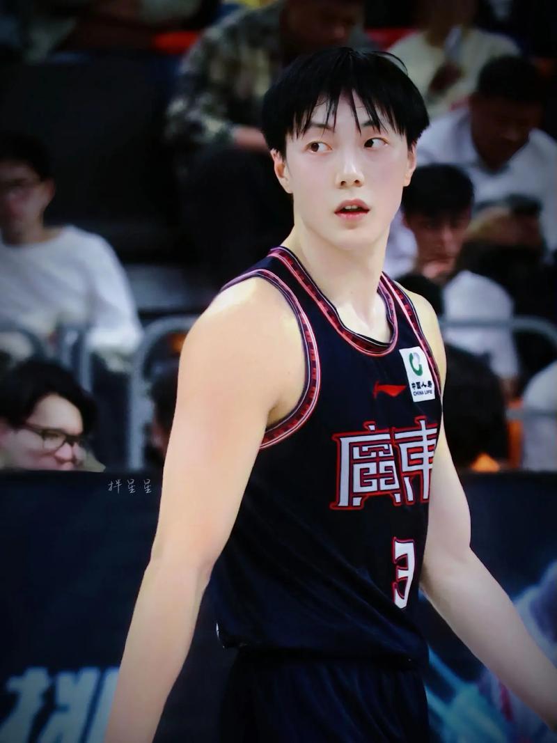 胡明轩的家庭成员