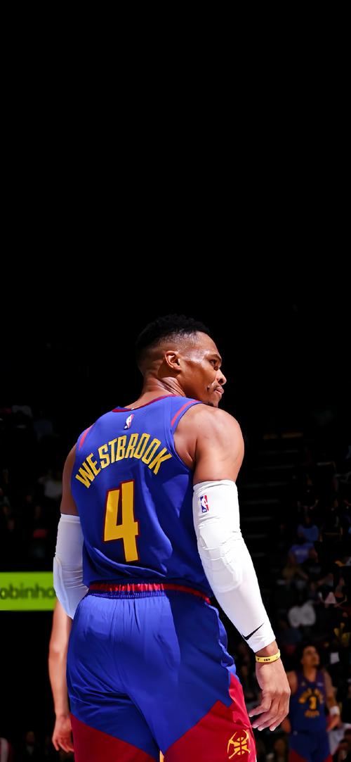 拉塞尔韦斯特布鲁克是公吗