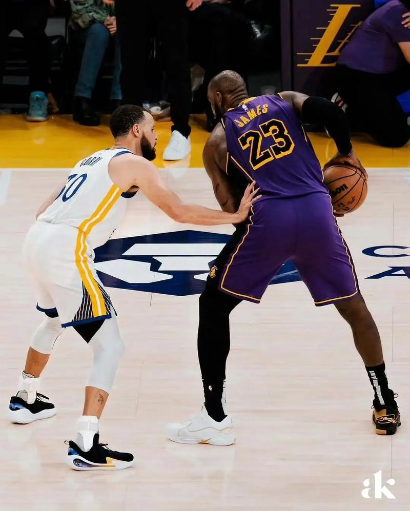 勇士vs湖人重播