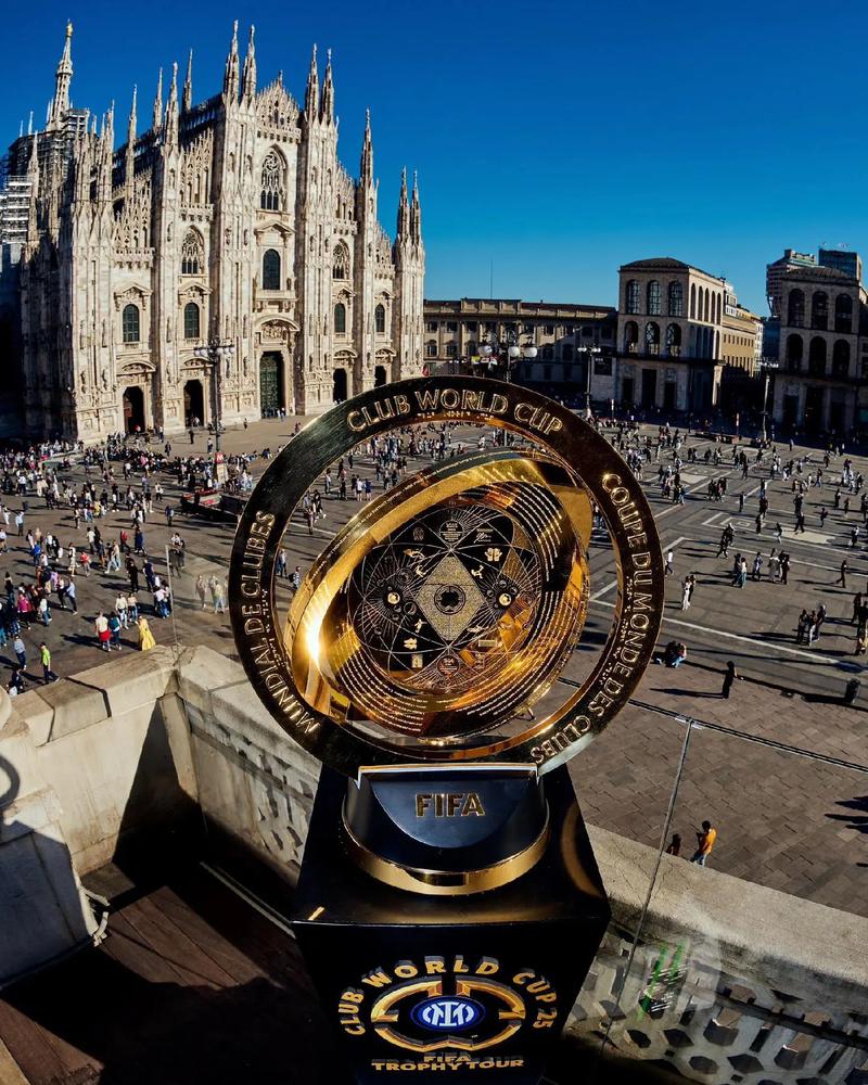 世界杯冠军奖牌是纯金的吗还是镀金