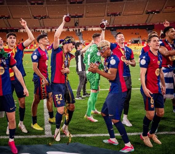 巴萨为什么不跟梅西续约了