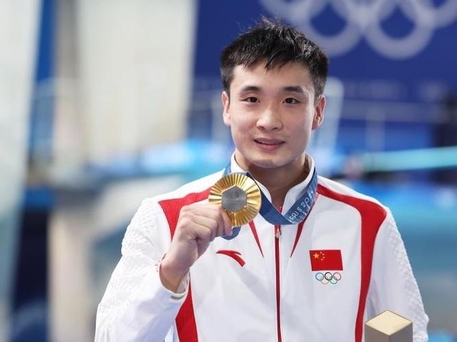 历届奥运会男子10米台冠军成绩