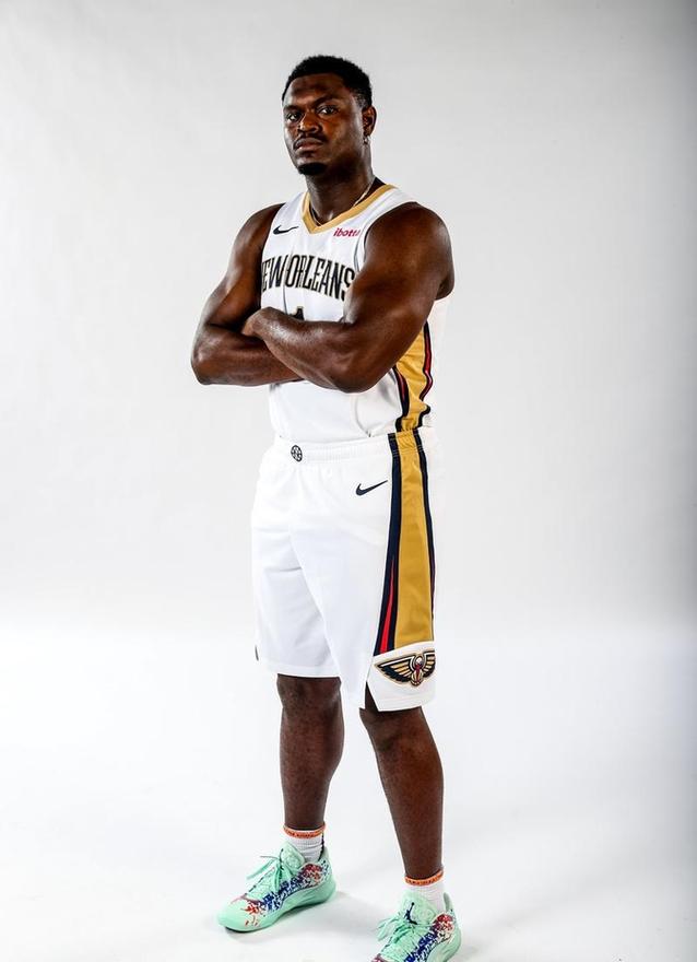 锡安威廉姆斯球衣号码是多少