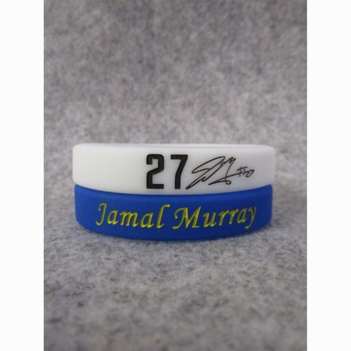 nba球星手环戴在哪里