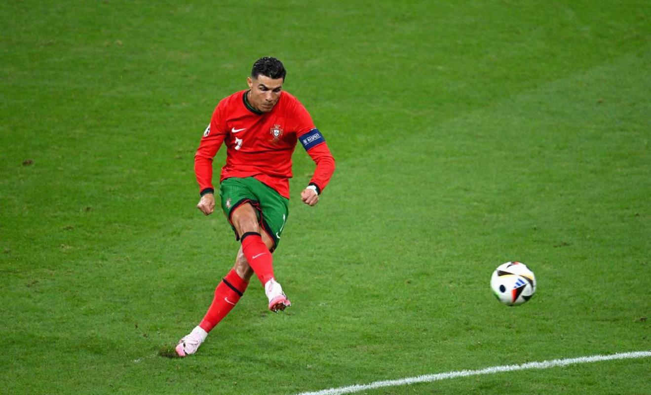 c罗最新比赛新闻报道