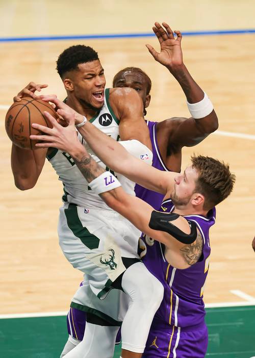 nba比赛怎么买球