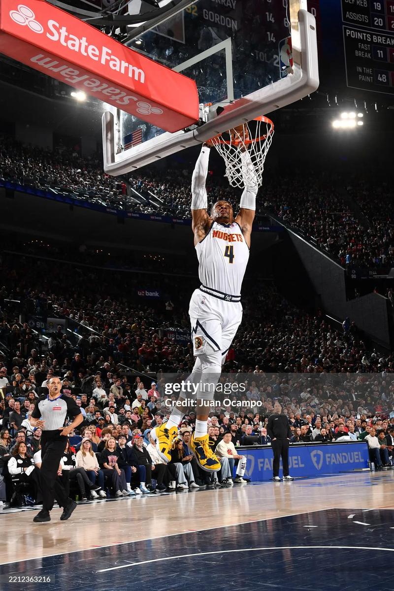 掘金快船比赛最新消息