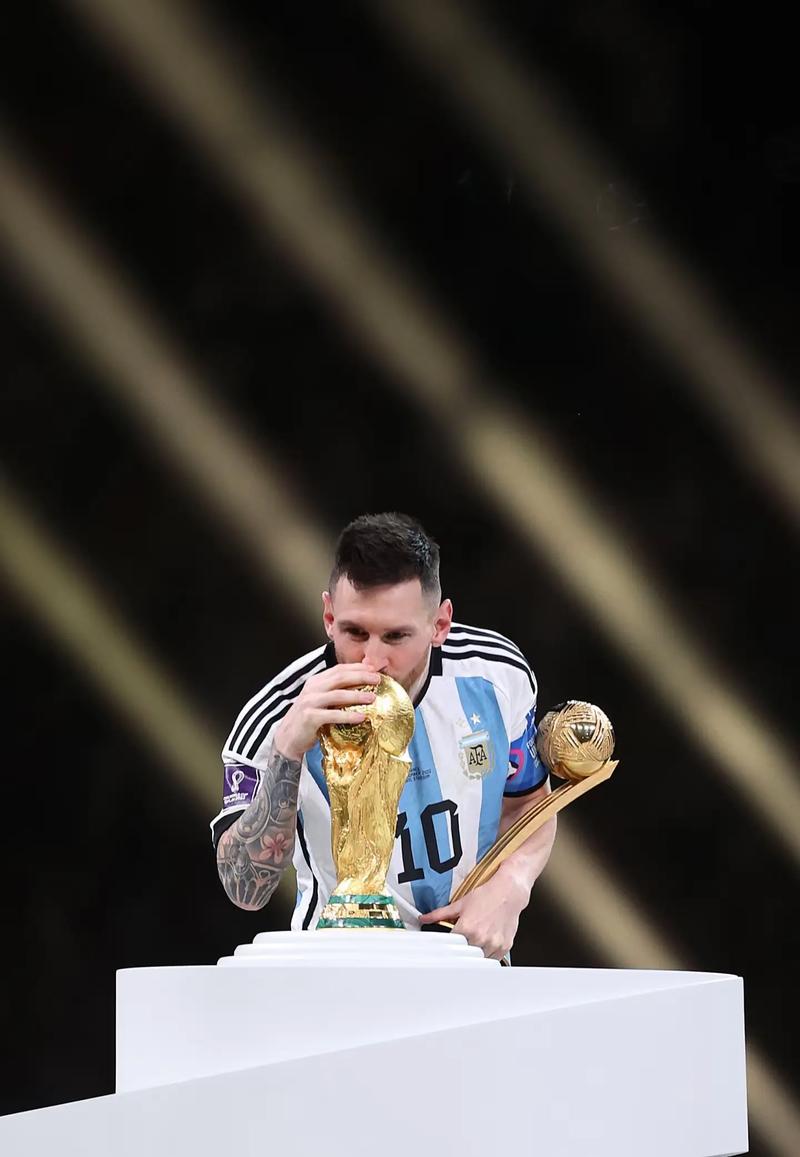 梅西拿过几次美洲杯冠军了