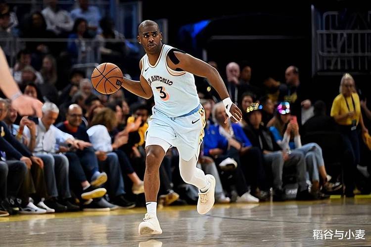 保罗还在打球吗